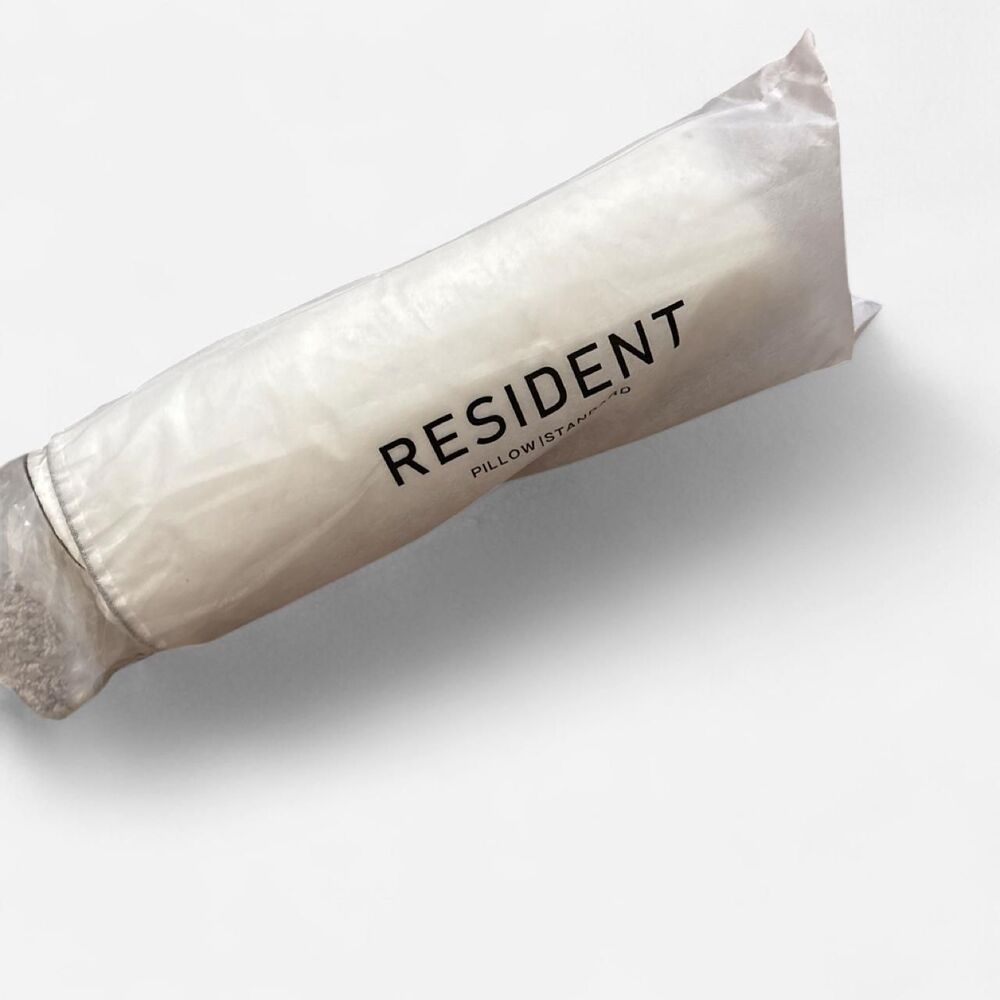 Nectar RESIDENT Cooling memory Foam Pillow standard size New sealed